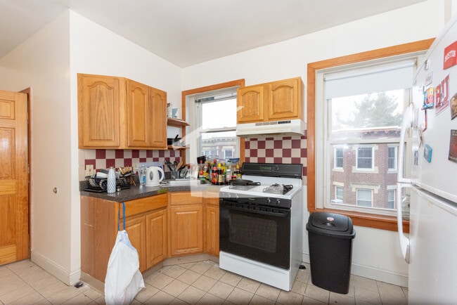 Photo - 157 Thorndike St