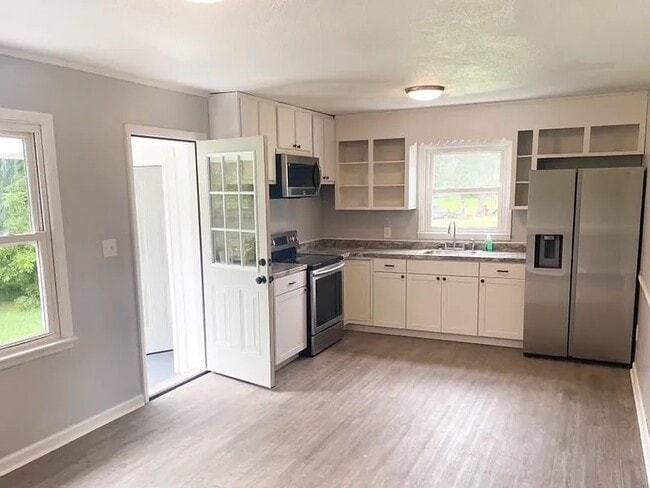 Photo - 219 New Hope Rd