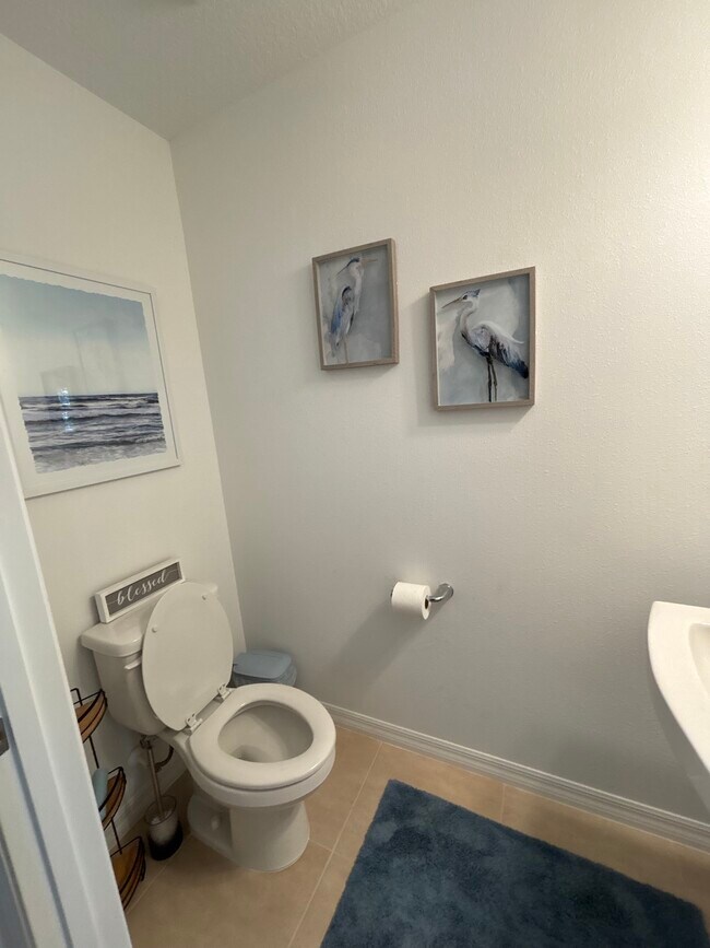 Photo - 8593 Daybreak St