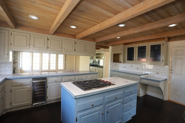 Photo - 460 S Bridge View Dr