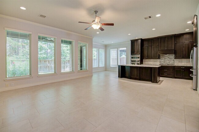 Photo - 19 Daffodil Meadow Pl