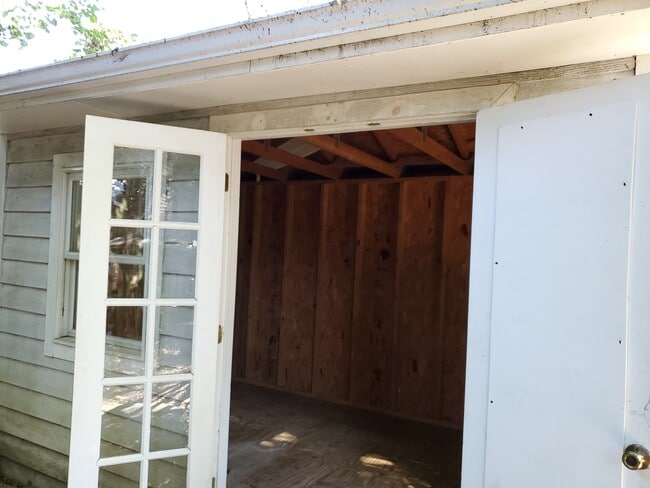 Photo - 113 Charles St