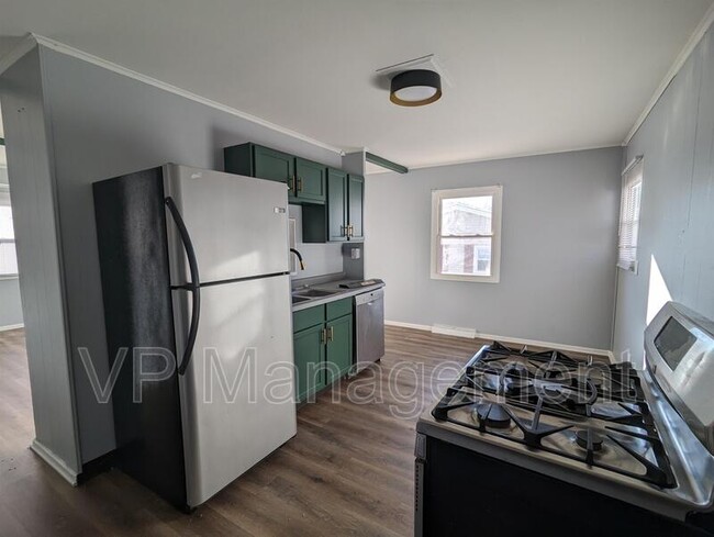 Photo - 1536 Spring St