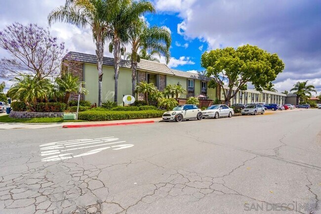 Photo - 6602 Beadnell Way Unidad 25