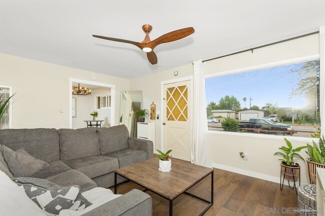 Photo - 3606 Clairemont Mesa Blvd