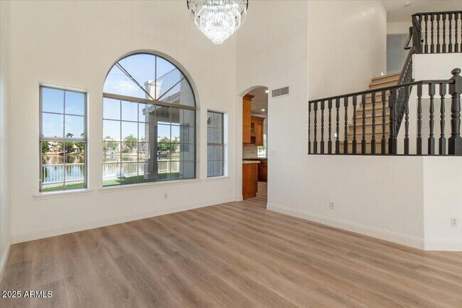 Photo - 1414 N Palmsprings Dr