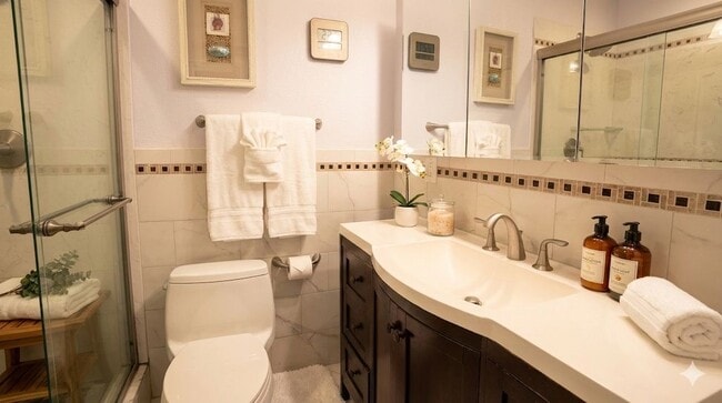 Photo - 542 Sierra Vista Ave