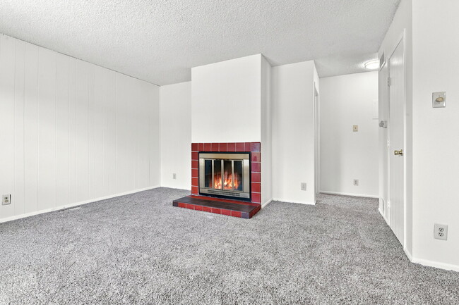 Building Photo - $1,445.95, 2 bed, 1 bath located in Denver with Central AC Unit #217