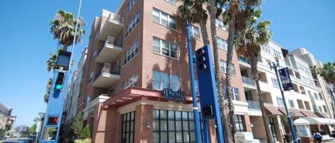 Photo - 300 E 4th St