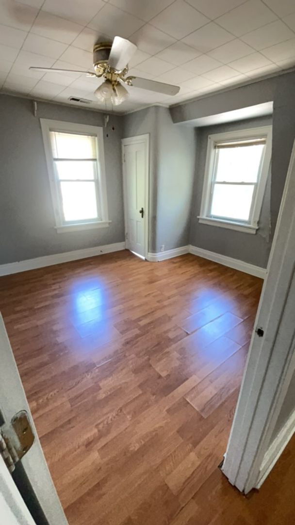 Photo - Beautiful Apartment – Peaceful and Spacious Living Unit 2