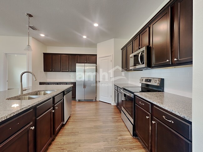 Photo - 5810 Hampton Creek Rd