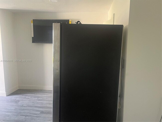 Photo - 20766 SW 85th Pl Unidad Back