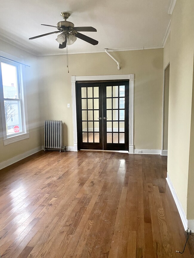 Photo - 800 Electric St Unit B