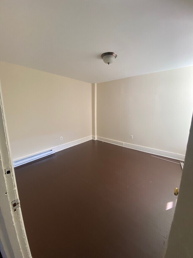 Photo - 123 N 3rd St