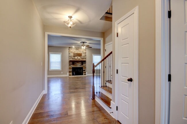 332 Bluebriar Trc