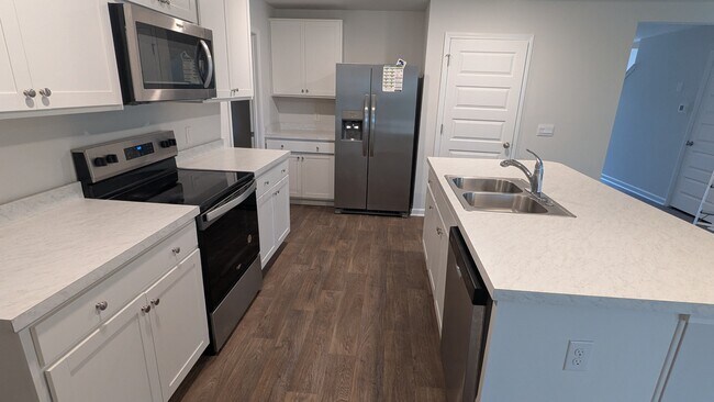 Photo - 131 Ellie Wy