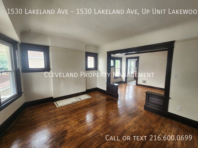Photo - 1530 Lakeland Ave Unit 1530 Lakeland Ave, Up  Lakewood, OH 44107