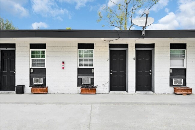 Photo - 3714 Dabney St