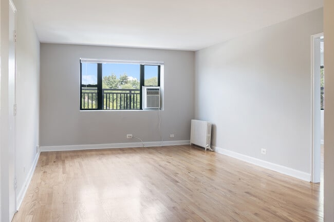 Elmhurst Terrace