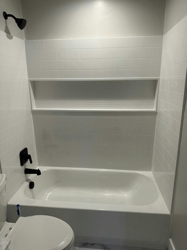 Photo - 706 N 260 W