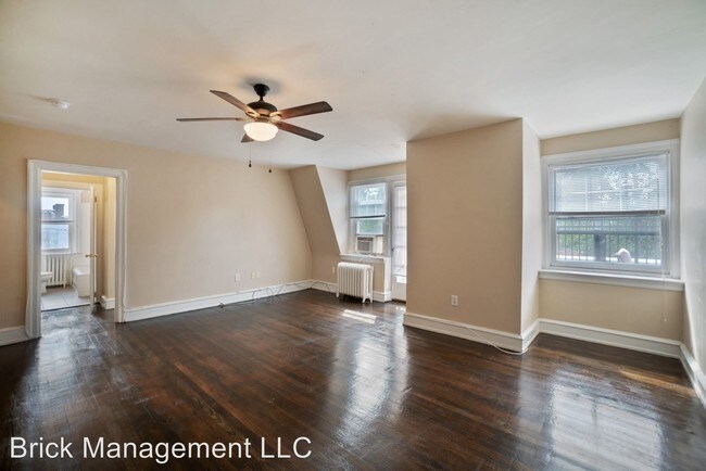 3BR - The Lancaster Apartments