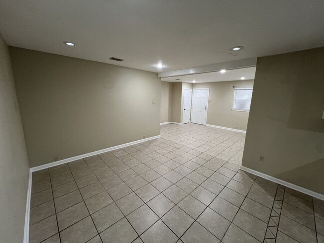 Photo - Newly updated!  3 bedroom, 1.5 bath home o...