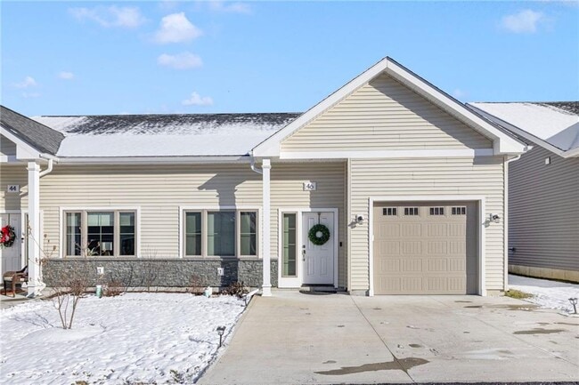 Photo - 46 W Valley Cir