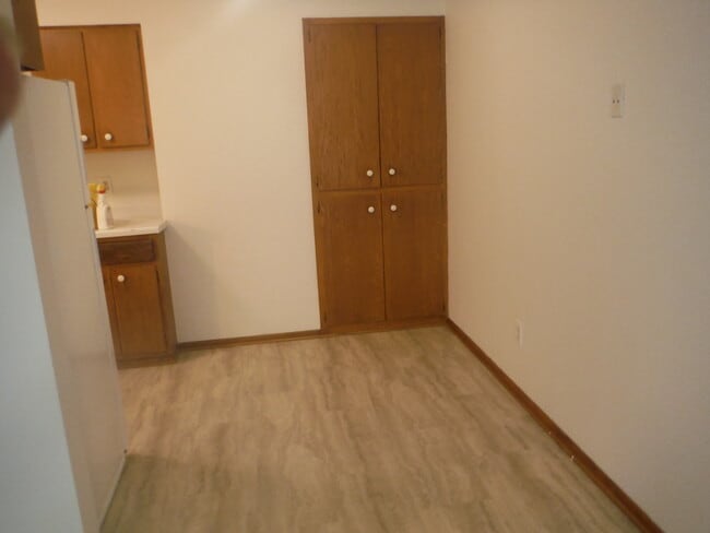 Photo - Buron Circle Apartments