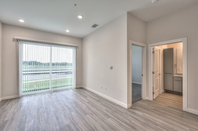 The Heights at 8721