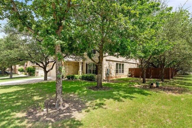 Photo - 420 Wild Rose Dr