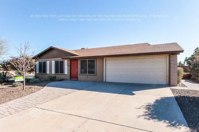 805 W Harvard Dr