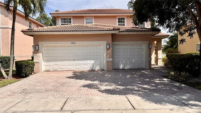 Building Photo - 13843 SW 31st St Rental