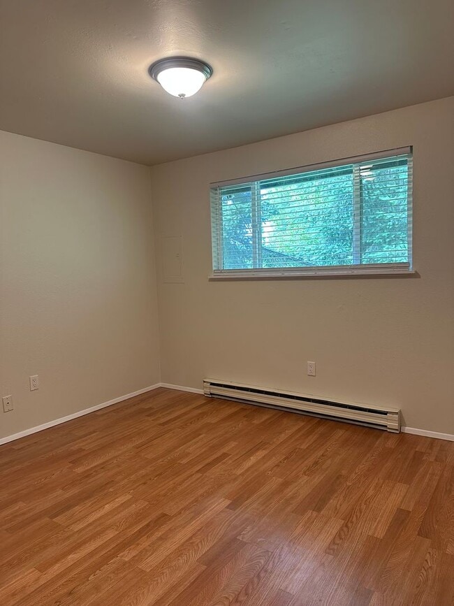 Photo - 313 W Woodworth St Unidad 01