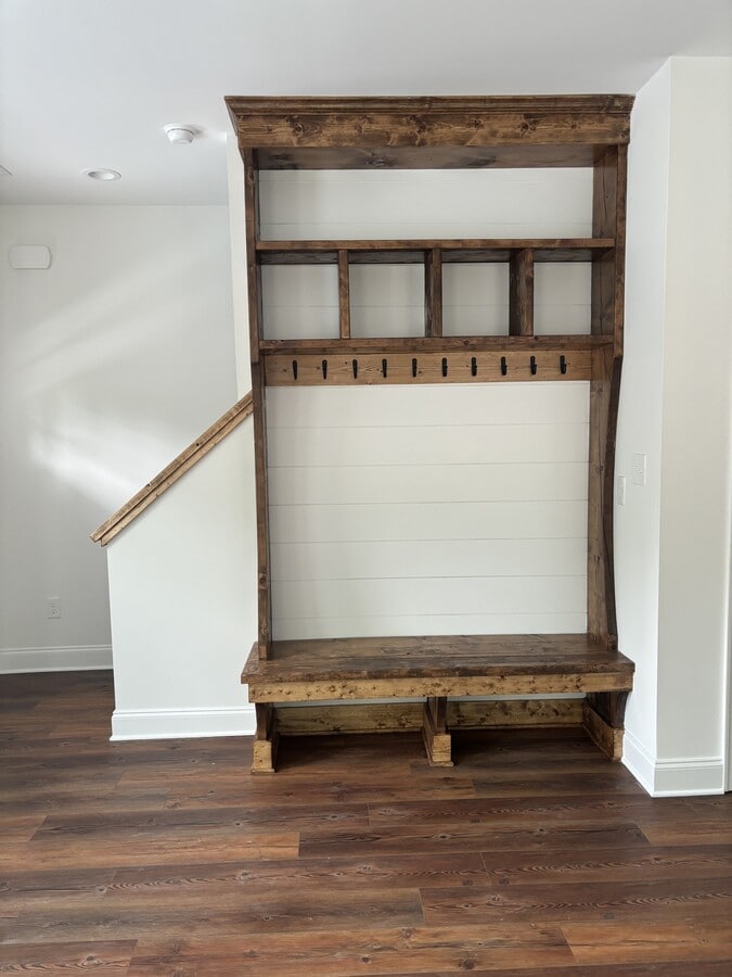 Photo - 110 Aaron Pl