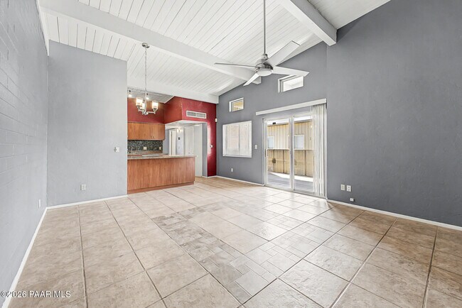 2525 N Alvernon Way Unit F6