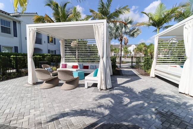 Photo - The Crest at Naples