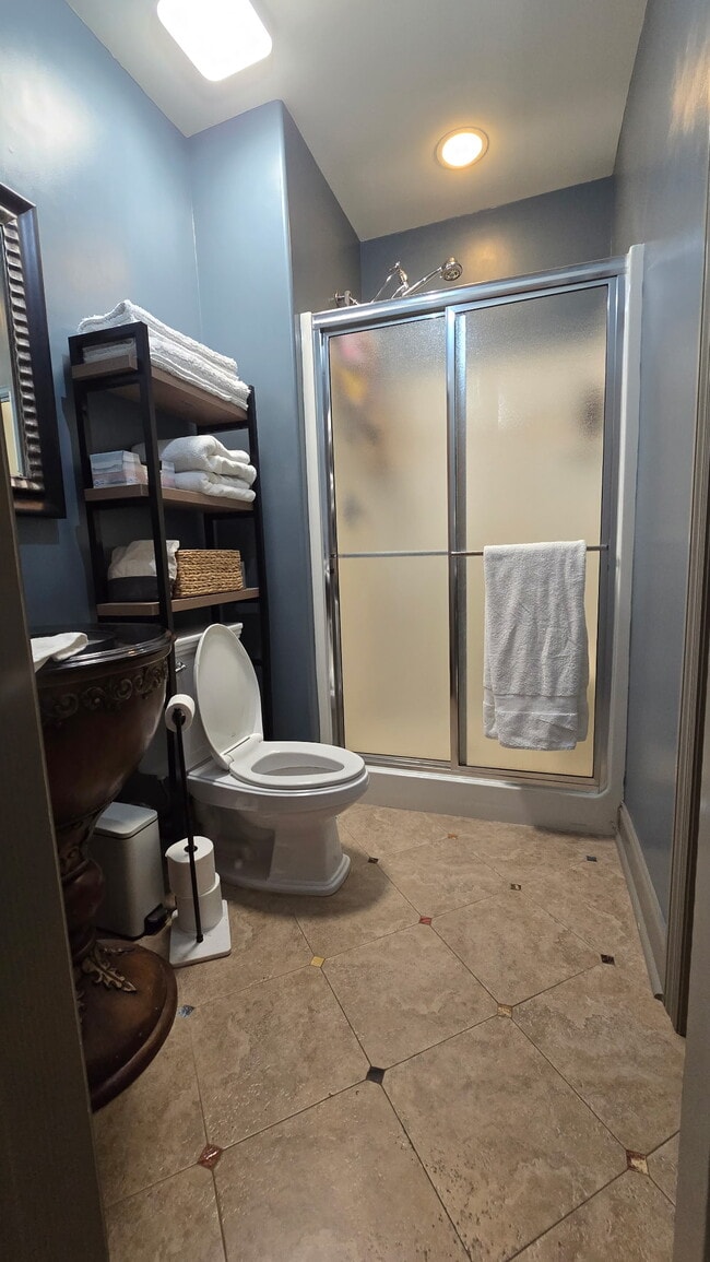 Photo - 109 Harborview Dr Unit 109 Harborview Drive