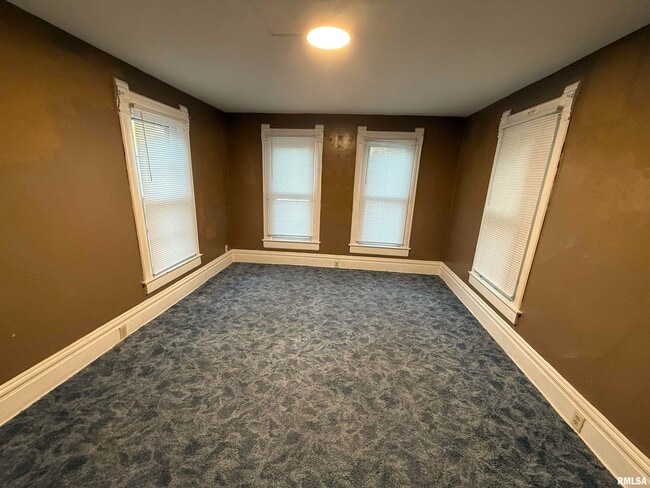 Photo - 2635 N Missouri Ave