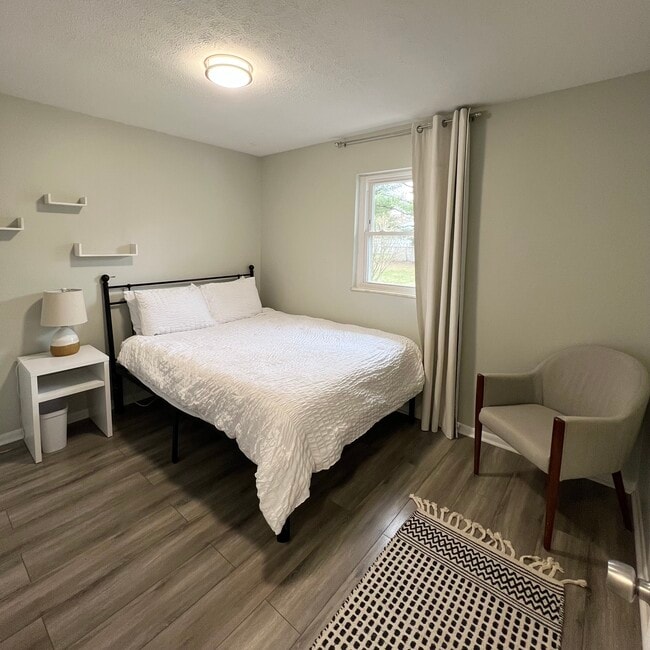 Building Photo - 7210 Ohio Ave Unit 1