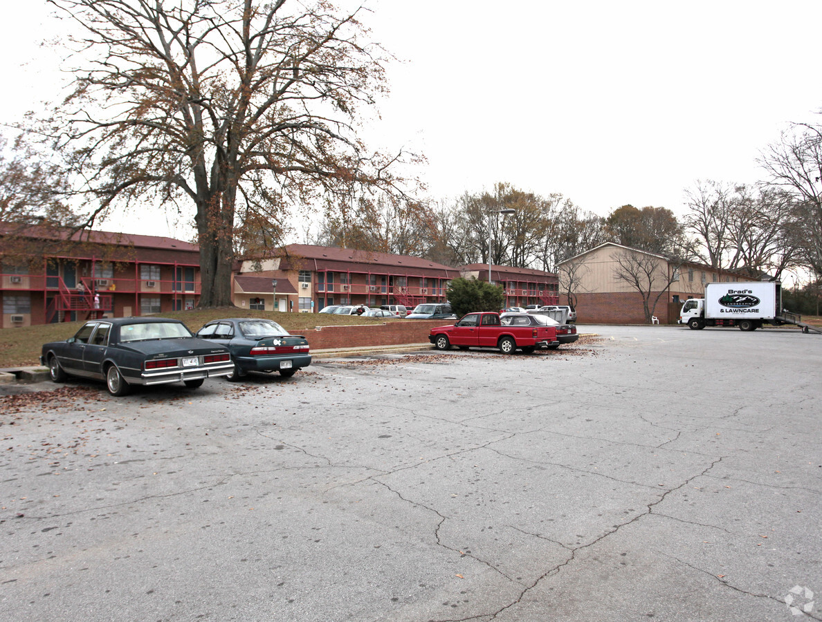 Harmony Oaks Apartments - Harmony Oaks Apartments