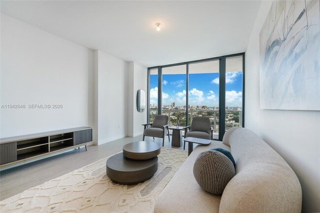 Photo - 500 Alton Rd Unidad 1506