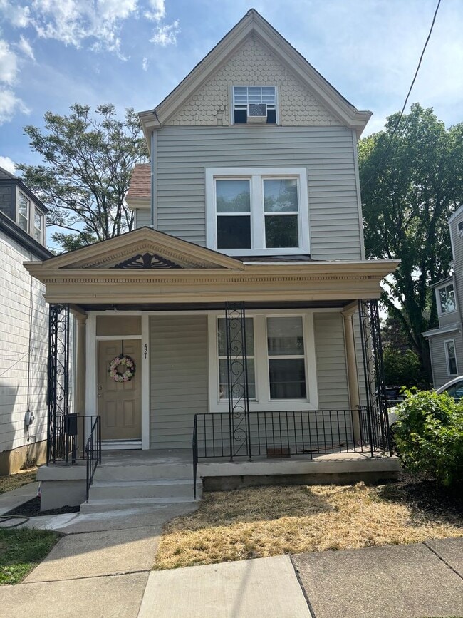 Building Photo - SOUTHVIEW Unit 2