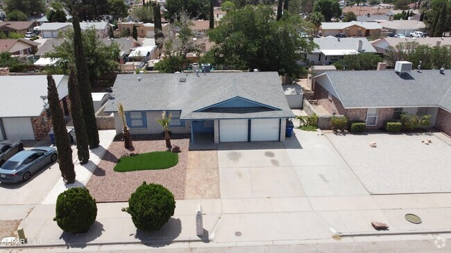 Building Photo - 11232 Sundance Ave Rental