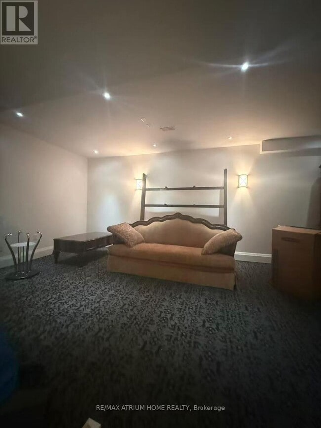 Photo - 282 McKee Ave