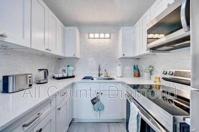 Photo - 7308 Sunset Ave