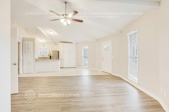194 Eagle Ct
