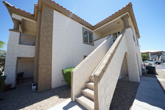 Photo - SHOWINGS AVAILABLE NOW Unidad 203