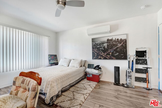 Photo - 1740 Hauser Blvd Unit 8