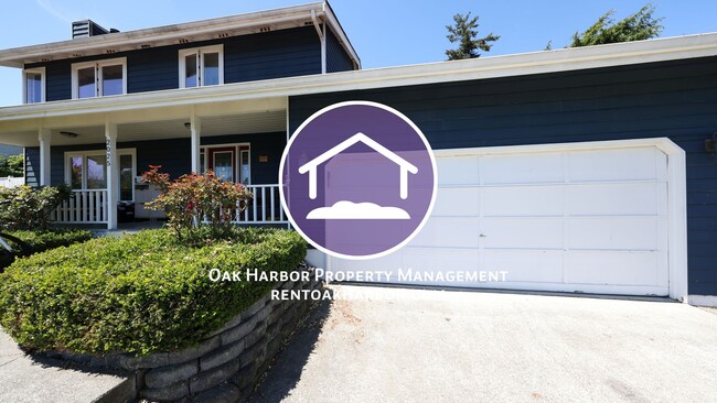 Building Photo - 3 Bed 2.5 Bath - Groups - Pet Friendly - Large Yard - NAS Whidbey