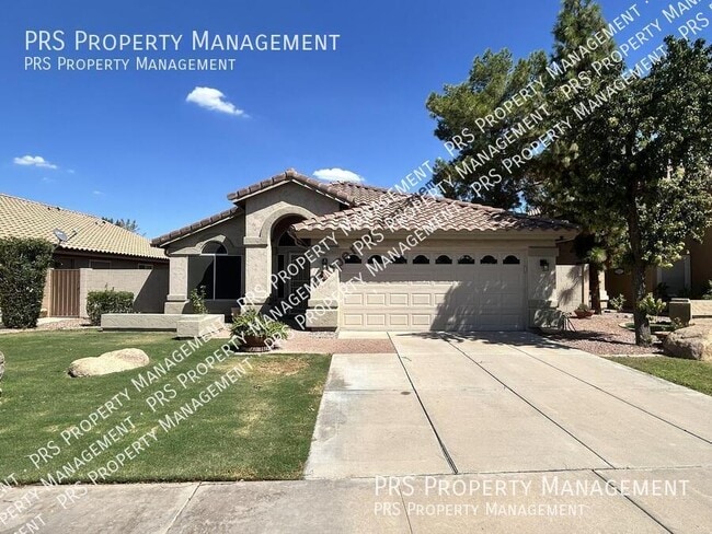 Photo - 855 N Quail Ln House